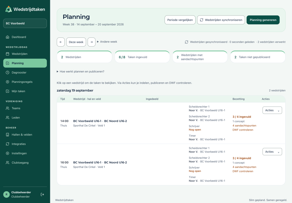 De applicatie: een zijmenu met teams en leden, en de wedstrijdplanning met ingedeelde officials en open taken.